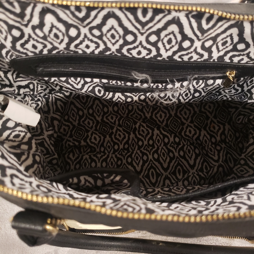 Tote - Picture 2 of 5